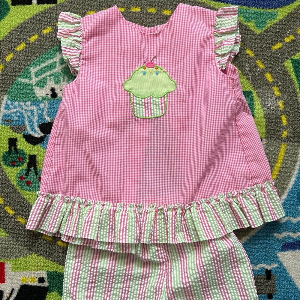 ZU Cupcake Top & Shorts set 12M